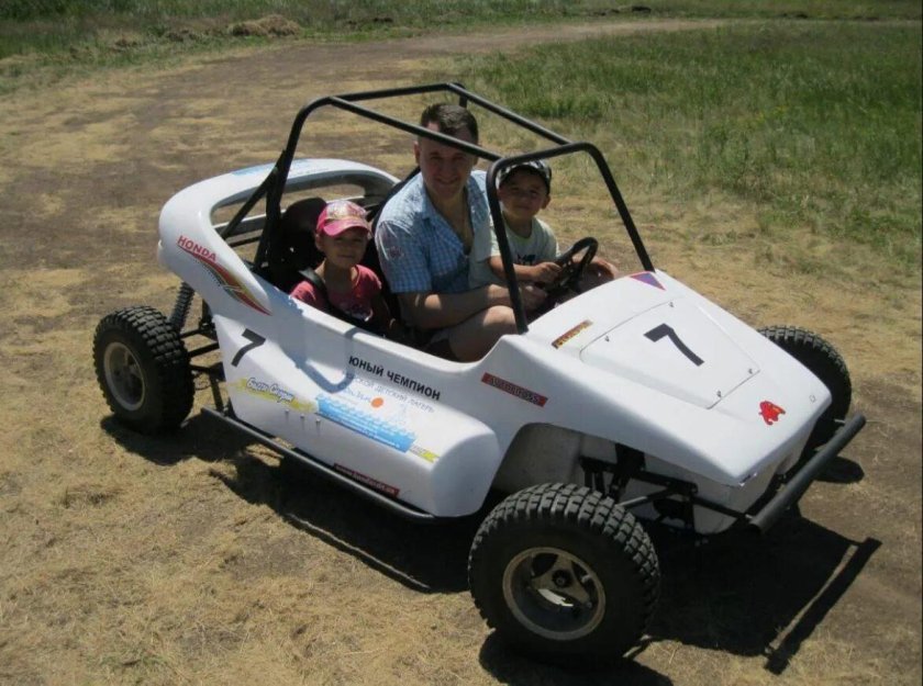 Багги AXR 400 четырехместный