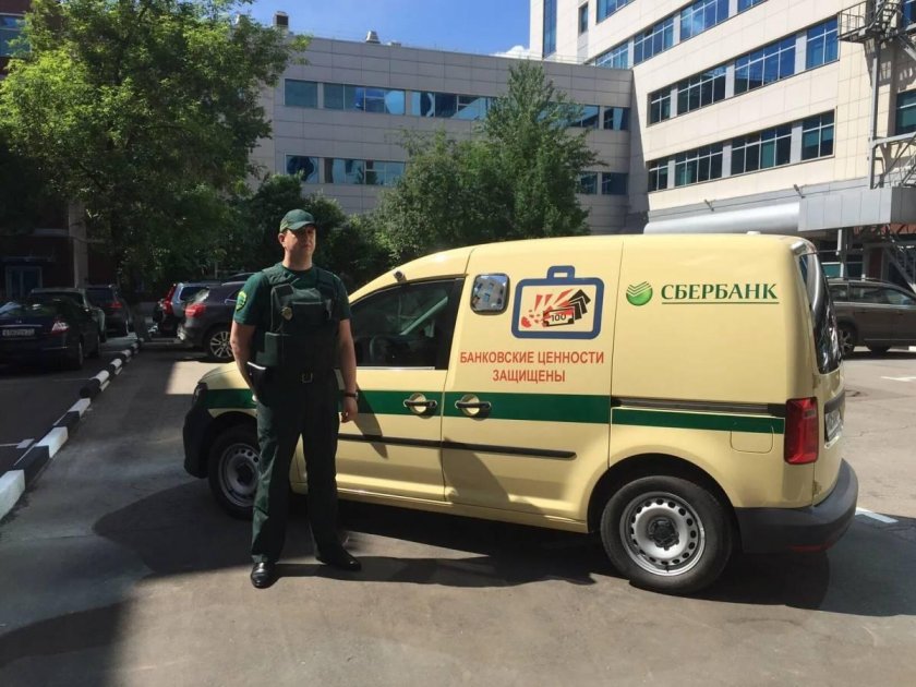 Volkswagen Caddy инкассатор