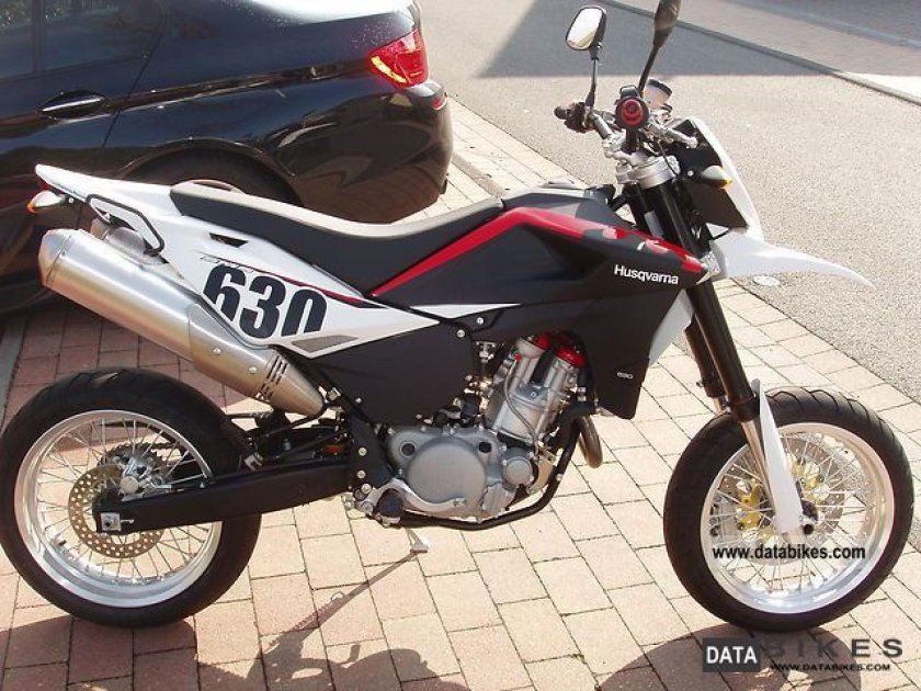 Мотоцикл Хускварна 630