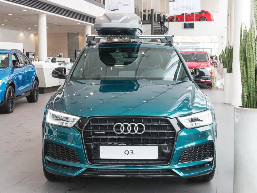 Audi q3 зеленая