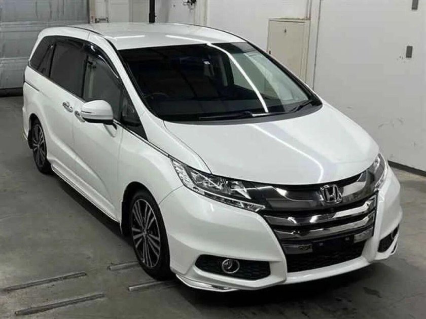 Хонда Одиссей 2016