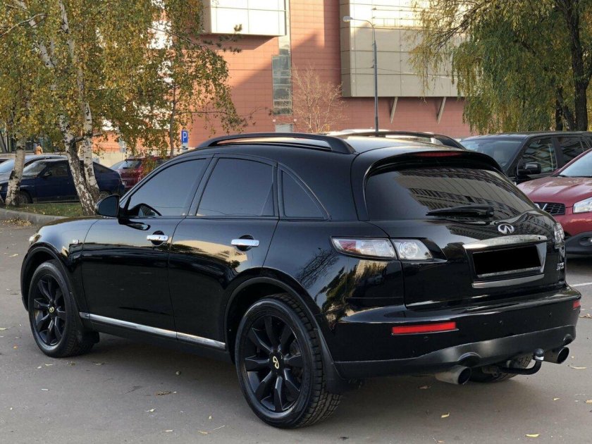 Infiniti fx35 Black