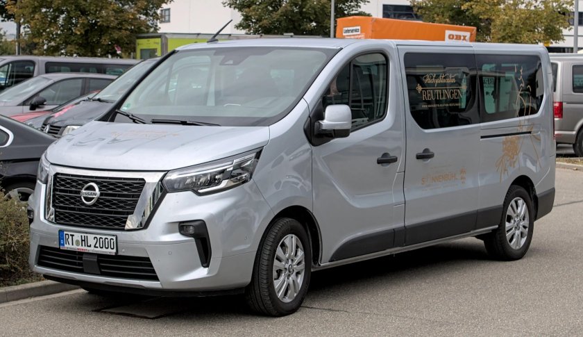 Nissan nv300 2021