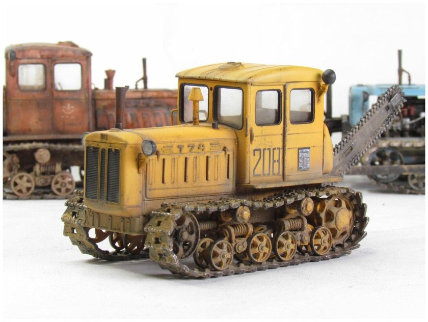 ДТ-74 трактор