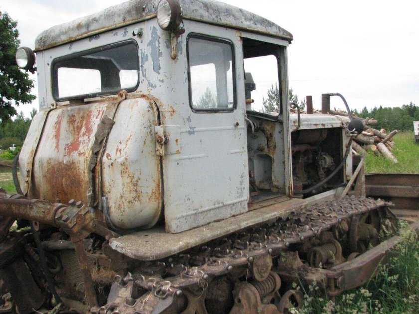 Трактор ДТ.74 дт75