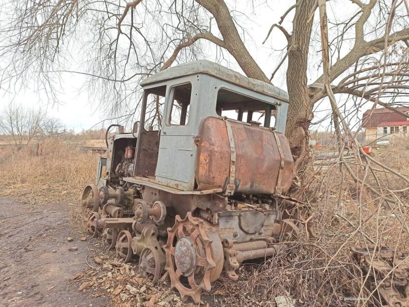 Т-74 гусеничный трактор