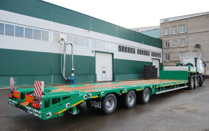 Трал низкорамный Тверьстроймаш