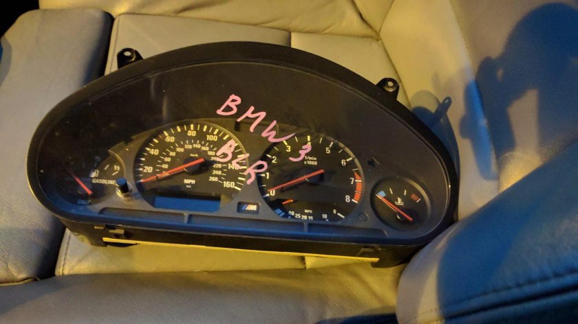 E36 приборная панель