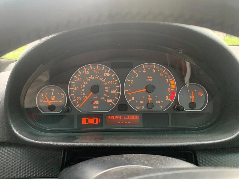 М приборка е46