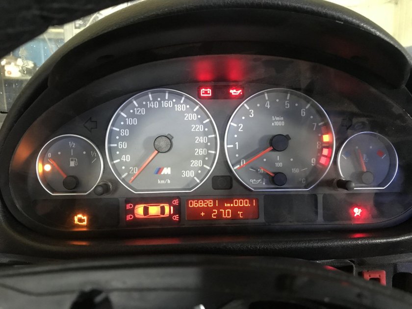 Приборка BMW e46