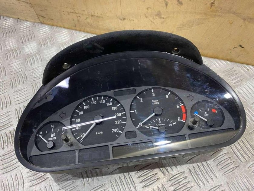 БМВ 3 щиток приборо