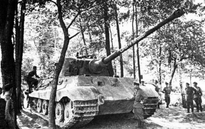 Трофейный танк тигр в красной армии