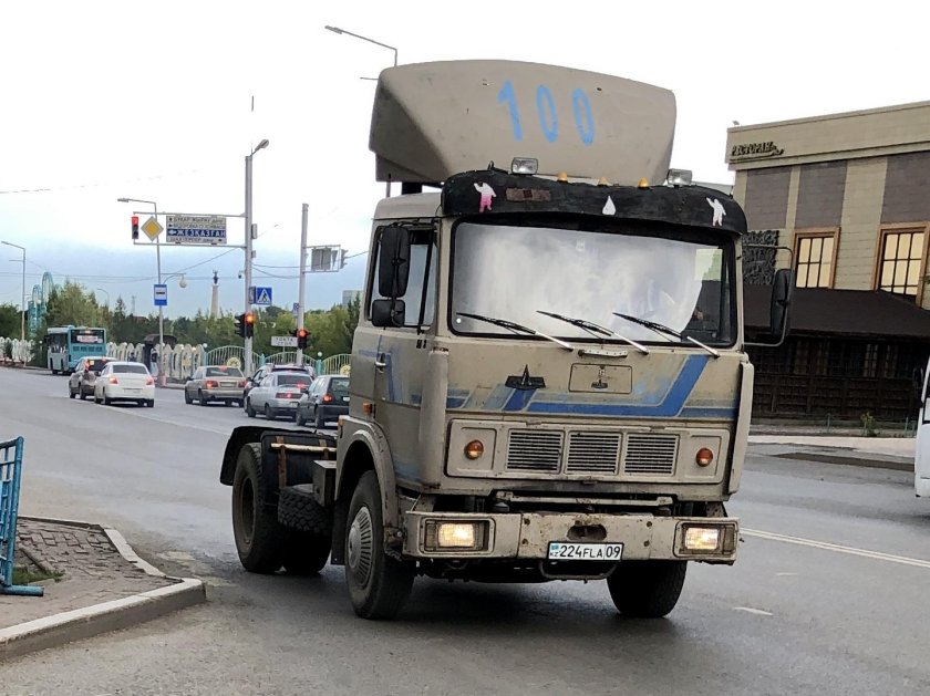 МАЗ 5432 тягач