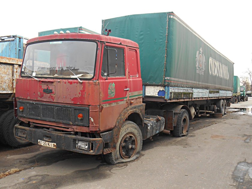 МАЗ тягач 5432 ранний