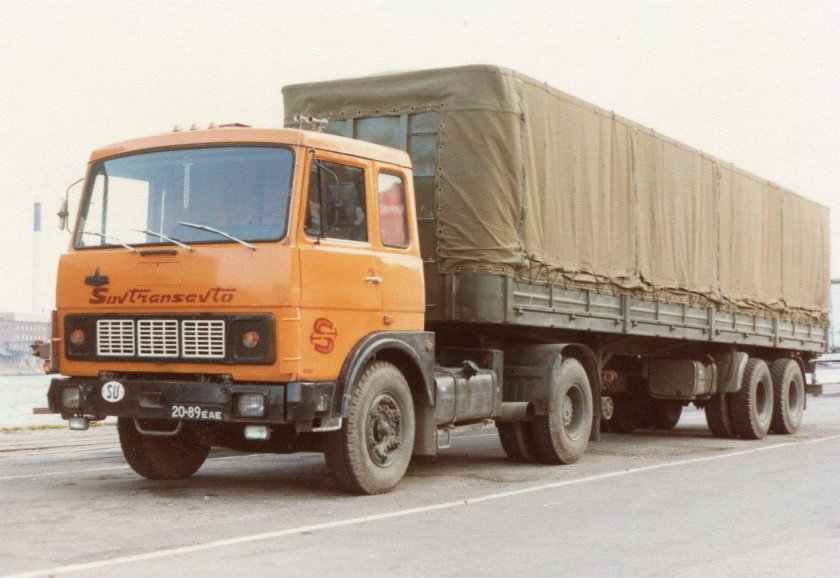 Грузовик МАЗ 5432