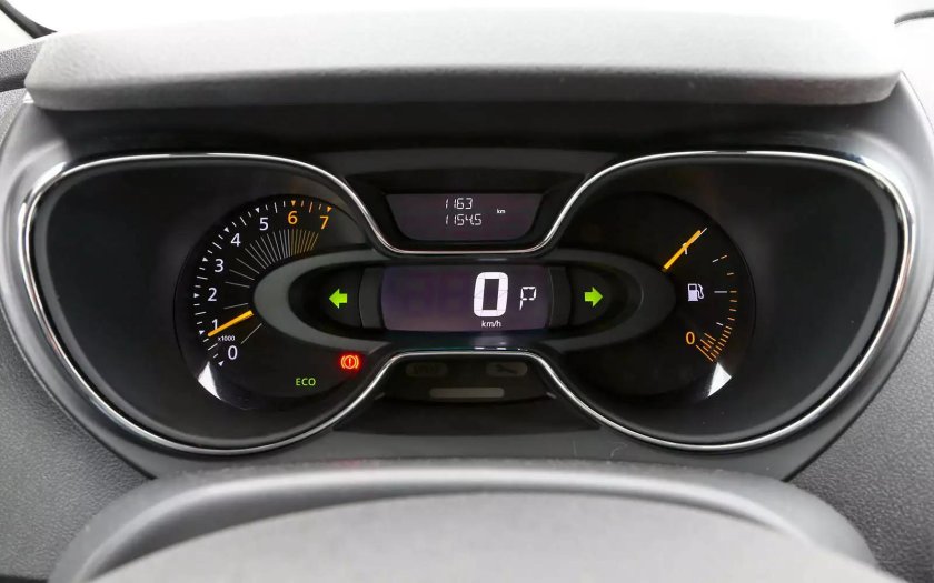 Приборная доска Рено Каптур