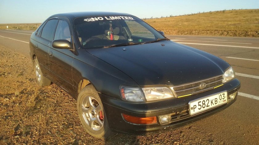 Тойота корона SF 1992