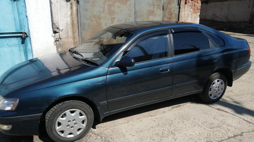 Тойота корона СФ