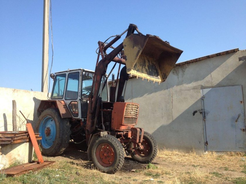 ЮМЗ 6 С куном