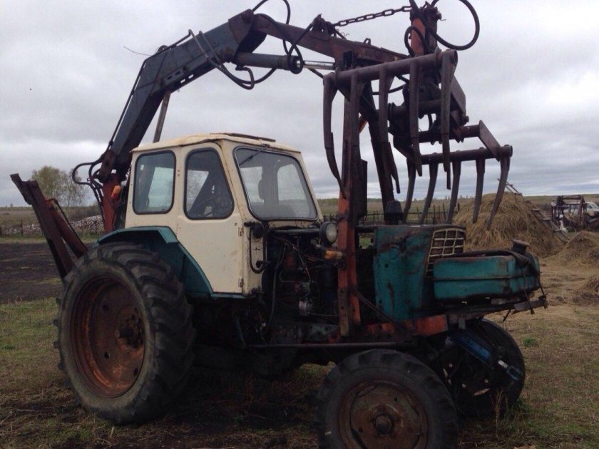 ЮМЗ-6 трактор