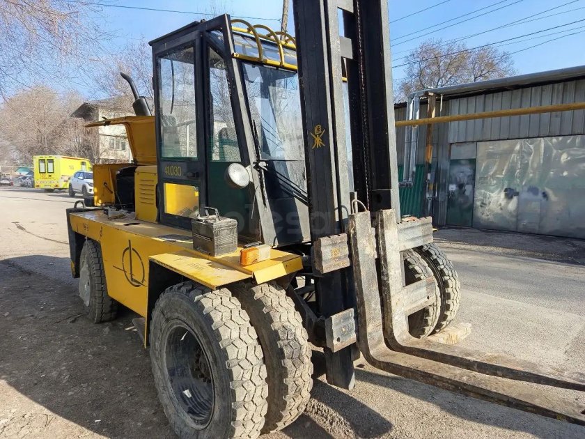 Львовский погрузчик ап41030