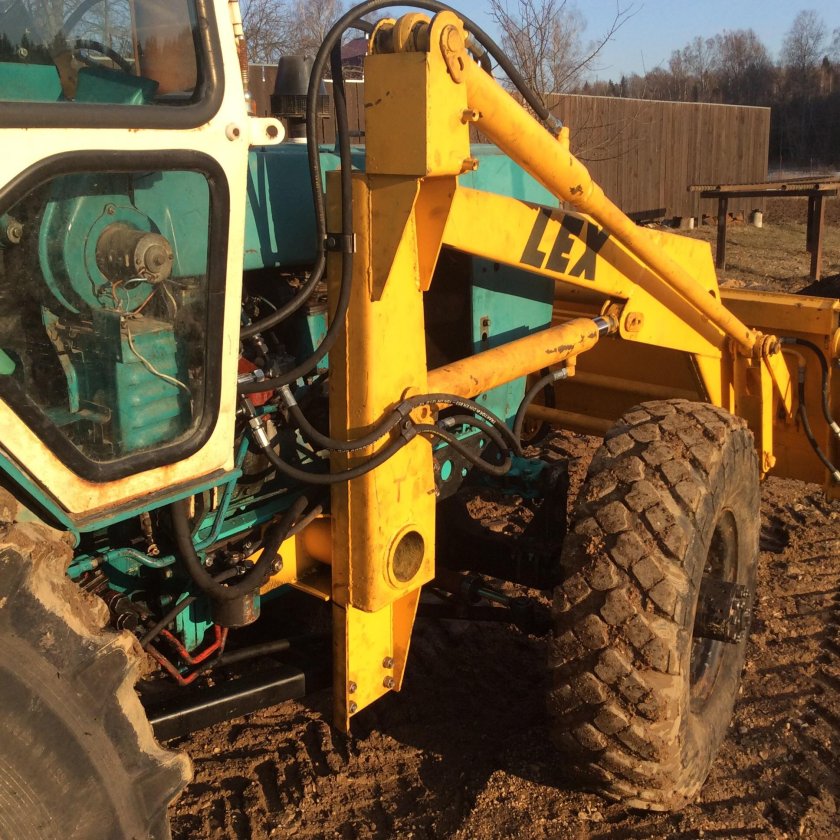 Трактор ЮМЗ-6 С куном