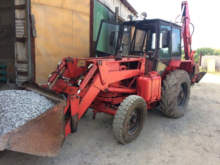 Трактор ЮМЗ-6 С куном