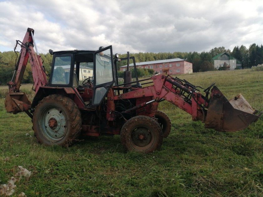 Экскаватор ЮМЗ ЭО-2621