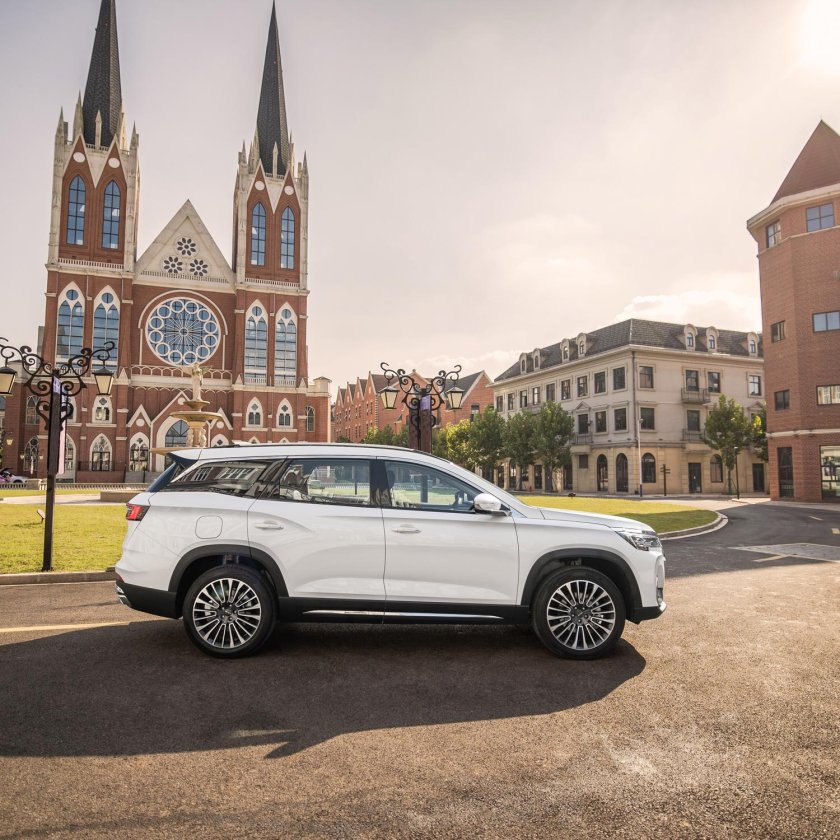 Семейный кроссовер