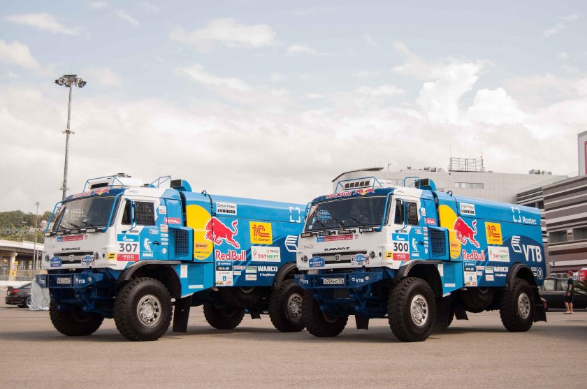 КАМАЗ 4326 военный