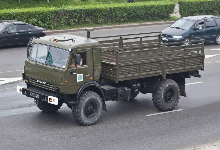 КАМАЗ 4326 бортовой