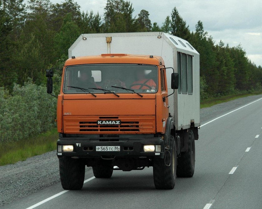 КАМАЗ 4326 военный