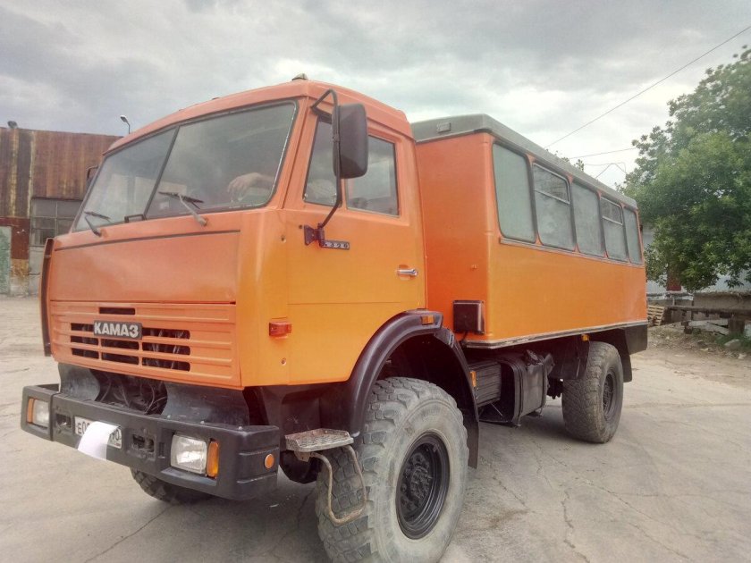 КАМАЗ НЕФАЗ-42111-10-11