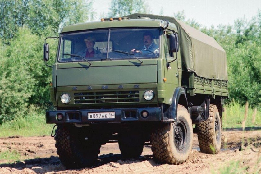 КАМАЗ 4326 военный