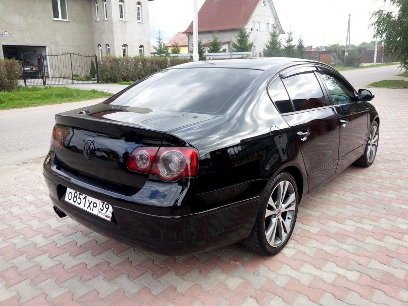 Фольксваген Пассат б6 седан черный