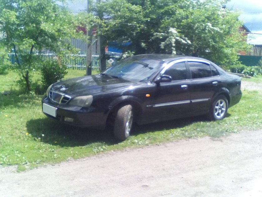 Дэу Магнус 2000 года