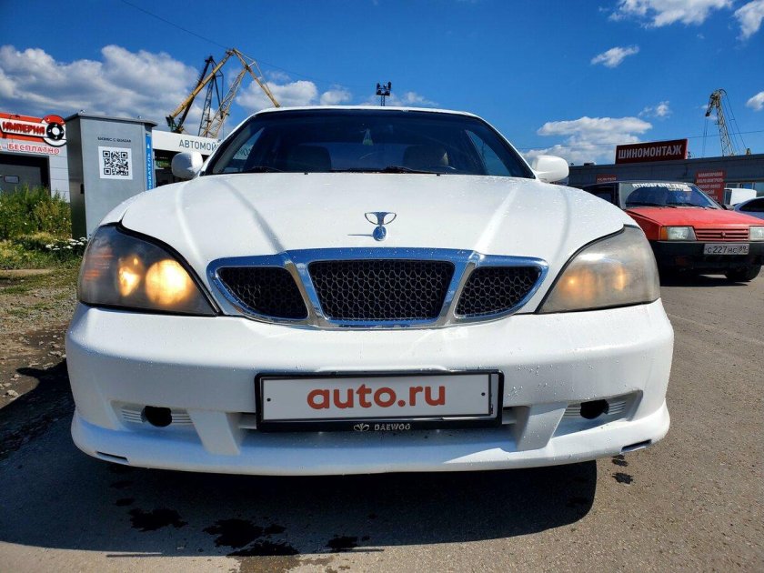 Дэу Магнус 2000 года