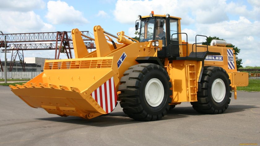 Погрузчик БЕЛАЗ 78221