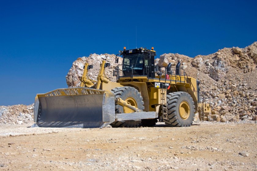 Катерпиллер 854 бульдозер