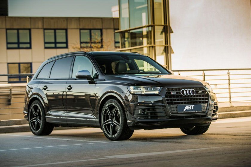 Audi q7 2017 Black