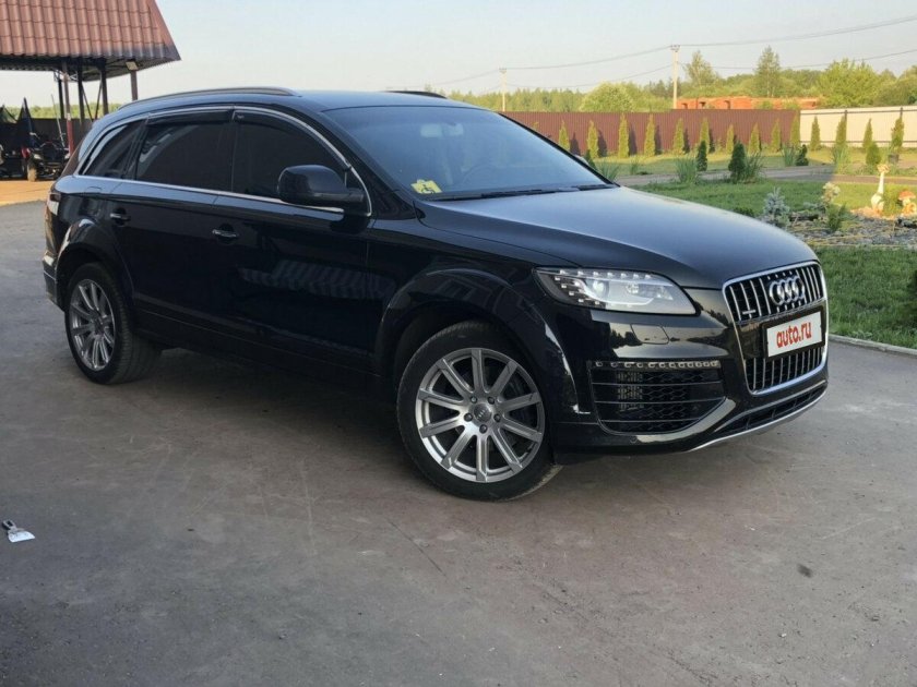 Audi q7 2014 черная