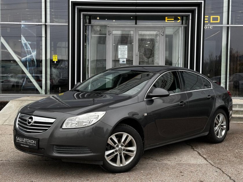 Opel insignia 2008 год