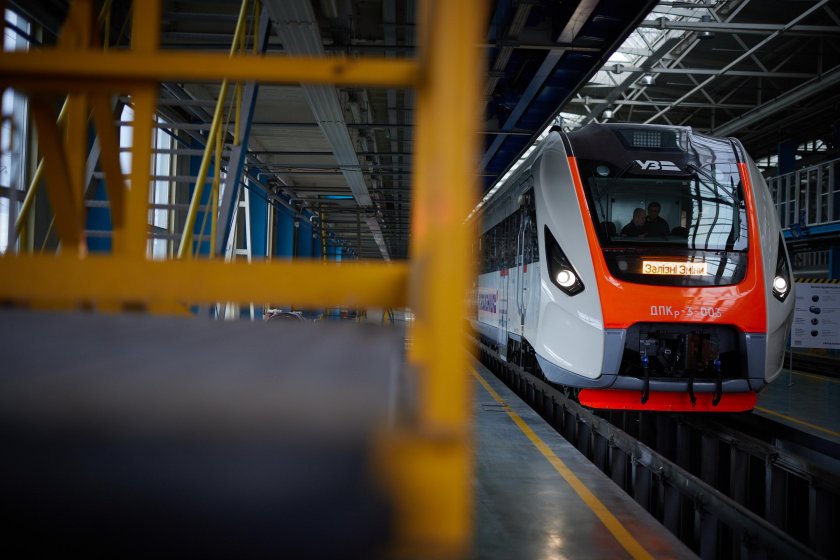 Новый дизель поезд