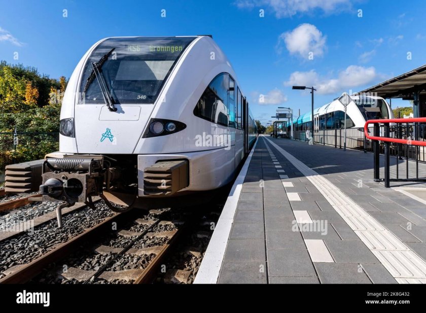 Дизель поезд Stadler