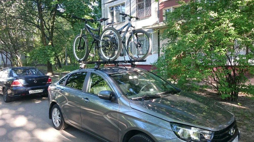 Велобагажник на Лада Веста
