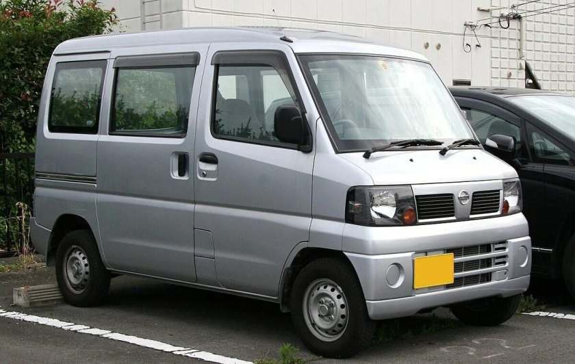 Nissan Clipper 2012
