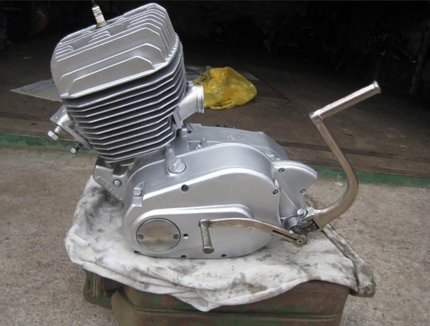 Двигатель ИЖ Планета 5 350