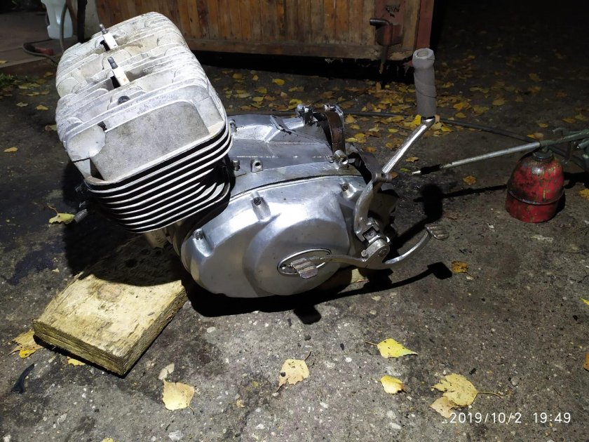 Двигатель ИЖ Юпитер 5