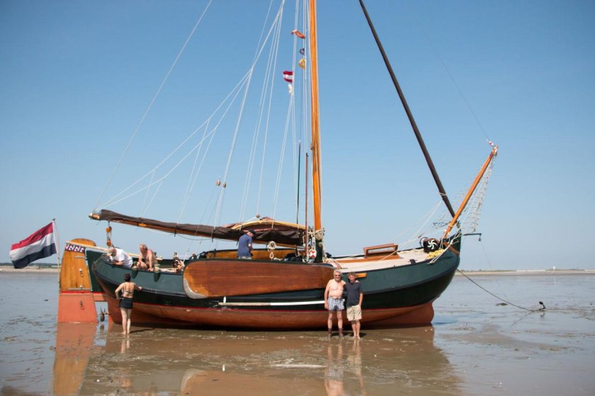 Голландская яхта Lamsterak