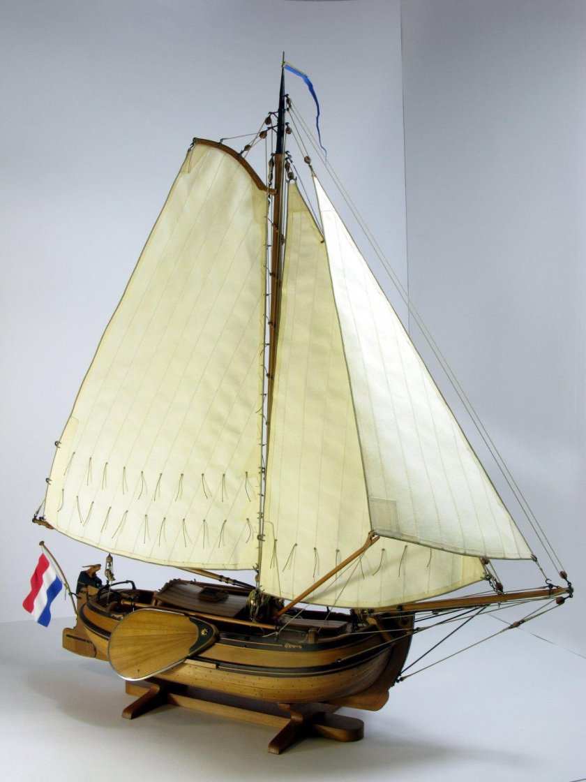 Голландская яхта буер